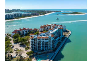 505 La Peninsula Blvd, Naples, FL 34113, Sold 04/20/23