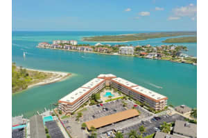 1202 Edington Pl, Marco Island, FL 34145, Sold 04/07/23