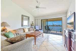 7706 Jewel Ln, Naples, FL 34109, Sold 04/14/23