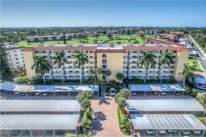 21 High Point Cir E, Naples, FL 34103, Sold 05/04/23