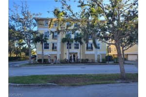 10011 Lake Cove Dr APT 201, Fort Myers, FL 33908, Sold 03/17/23