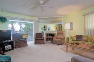 7031 New Post Rd Apt 5, North Fort Myers, FL 33917, Sold 07/03/23