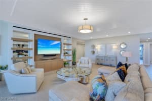 13915 Old Coast Rd, Naples, FL 34110, Sold 04/05/23