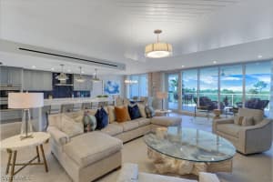 13915 Old Coast Rd, Naples, FL 34110, Sold 04/05/23