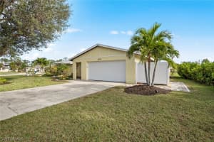 10302 Sandy Hollow Ln, Bonita Springs, FL 34135, Sold 03/15/23