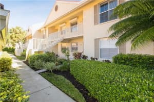 289 Robin Hood Cir, Naples, FL 34104, Sold 04/04/23