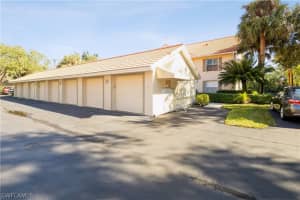 289 Robin Hood Cir, Naples, FL 34104, Sold 04/04/23