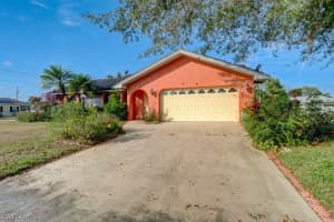 124 Sebring Cir, Lehigh Acres, FL 33936, Sold 03/14/23