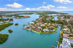 7 Sabre Lane, NAPLES, FL 34102 Sold 03/13/25