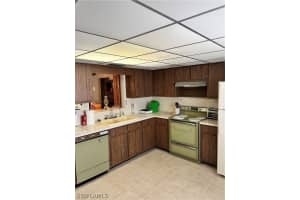 2828 Jackson St APT E8, Fort Myers, FL 33901, Sold 02/28/23