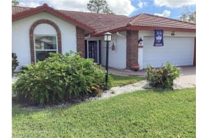 542 Countryside Dr, Naples, FL 34104, Sold 04/18/23