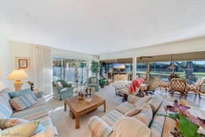 109 Clubhouse Ln, Naples, FL 34105, Sold 05/01/23