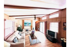 11911 Yellowstone Drive, BONITA SPRINGS, FL 34135 Sold 01/23/24