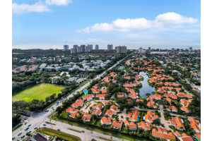 754 Reef Point Cir, Naples, FL 34108, Sold 03/22/23