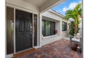 754 Reef Point Cir, Naples, FL 34108, Sold 03/22/23