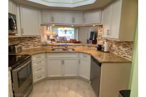 1350 Misty Pines Cir, Naples, FL 34105, Sold 03/22/23