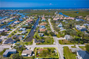 27604 Imperial Shores Blvd, Bonita Springs, FL 34134, Sold 05/19/23