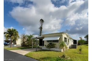 621 Vista Dr, North Fort Myers, FL 33917, Sold 04/11/23