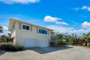 617 E Rocks Dr, Sanibel, FL 33957, Sold 07/20/23