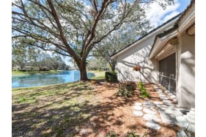 602 Arbor Lake Dr, Naples, FL 34110, Sold 05/15/23