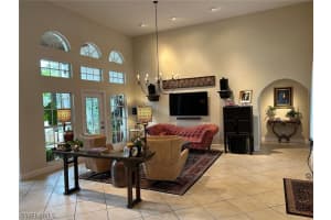 193 Edgemere Way S, Naples, FL 34105, Sold 04/11/23