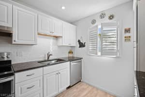 1517 Edgewater Cir, Fort Myers, FL 33919, Sold 06/01/23
