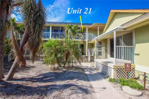 2840 W Gulf Dr, Sanibel, FL 33957, Sold 03/15/23