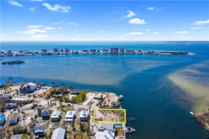 900 San Carlos Drive, FORT MYERS BEACH, FL 33931 Sold 05/19/25