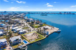 900 San Carlos Drive, FORT MYERS BEACH, FL 33931 Sold 05/19/25