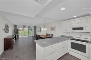 41 High Point Cir S, Naples, FL 34103, Sold 05/15/23