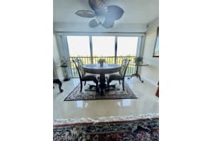 57 High Point Cir S, Naples, FL 34103, Sold 04/26/23