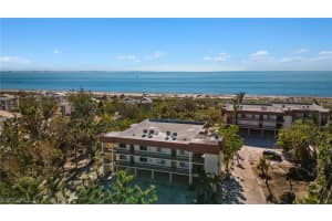 303 Periwinkle Way UNIT 221, Sanibel, FL 33957, Sold 03/15/23