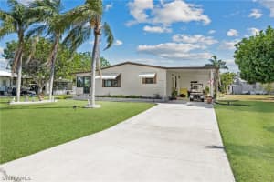 26248 Queen Mary Ln, Bonita Springs, FL 34135, Sold 07/26/23