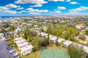 1549 Sandpiper St, Naples, FL 34102, Sold 03/20/23