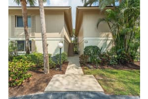 1 Bobolink Ct, Naples, FL 34105, Sold 06/07/23