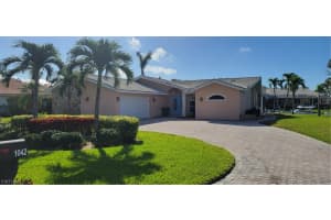 1042 N Waterway Dr, Fort Myers, FL 33919, Sold 04/06/23