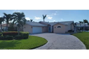 1042 N Waterway Dr, Fort Myers, FL 33919, Sold 04/06/23