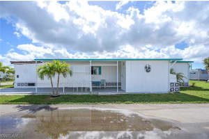 285 Edwardo Ave, Fort Myers, FL 33905, Sold 04/14/23