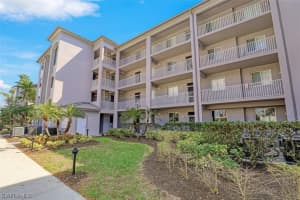 16655 Lake Cir Dr APT 822, Fort Myers, FL 33908, Sold 06/09/23