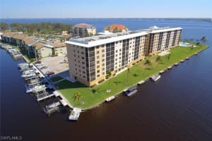 4260 SE 20th Pl APT 408, Cape Coral, FL 33904, Sold 04/14/23