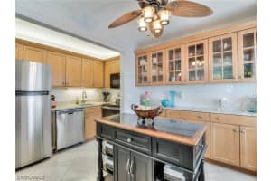 1250 Tennis Pl Ct UNIT B22, Sanibel, FL 33957, Sold 04/03/23