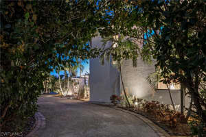 103 1st St, Bonita Springs, FL 34134, Sold 03/30/23