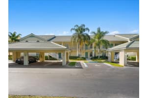 4965 Sandra Bay Dr, Naples, FL 34109, Sold 03/22/23
