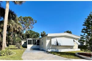644 Forest Palm Ct, North Fort Myers, FL 33917, Sold 04/21/23