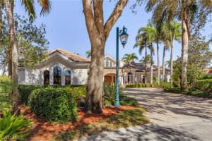 5102 Kensington High St, Naples, FL 34105, Sold 04/12/23