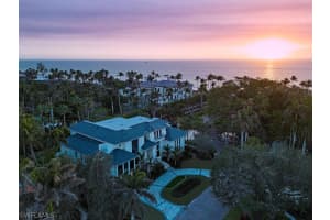 2060 Gordon Drive, Naples, FL 34102 - MLS#223012045