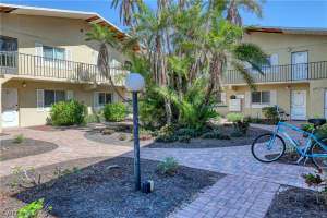 8049 Country Rd UNIT 205, Fort Myers, FL 33919, Sold 06/08/23