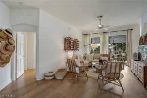 858 Carrick Bend Cir, Naples, FL 34110, Sold 05/02/23