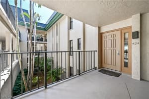 424 Wildwood Ln, Naples, FL 34105, Sold 05/15/23