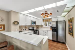 1617 Spoonbill Ln, Naples, FL 34105, Sold 03/29/23